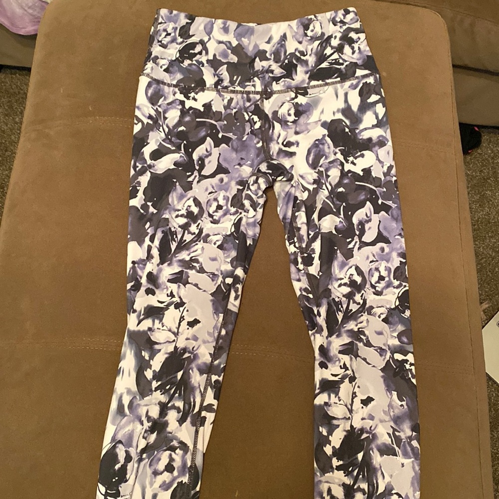 Gaiam Flower Leggings, Size S